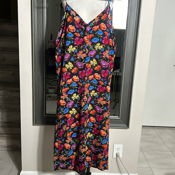 TopShop Floral Strappy V-neck Crop Jumpsuit- size 6- like new - Picture 3 of 9